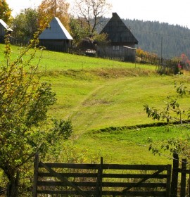 Jabuka – turističko naselje Boško Buha (1300 mnv)